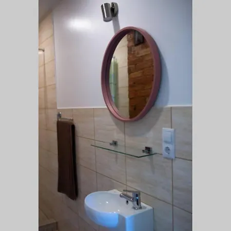 公寓 Livi Avat Ikla